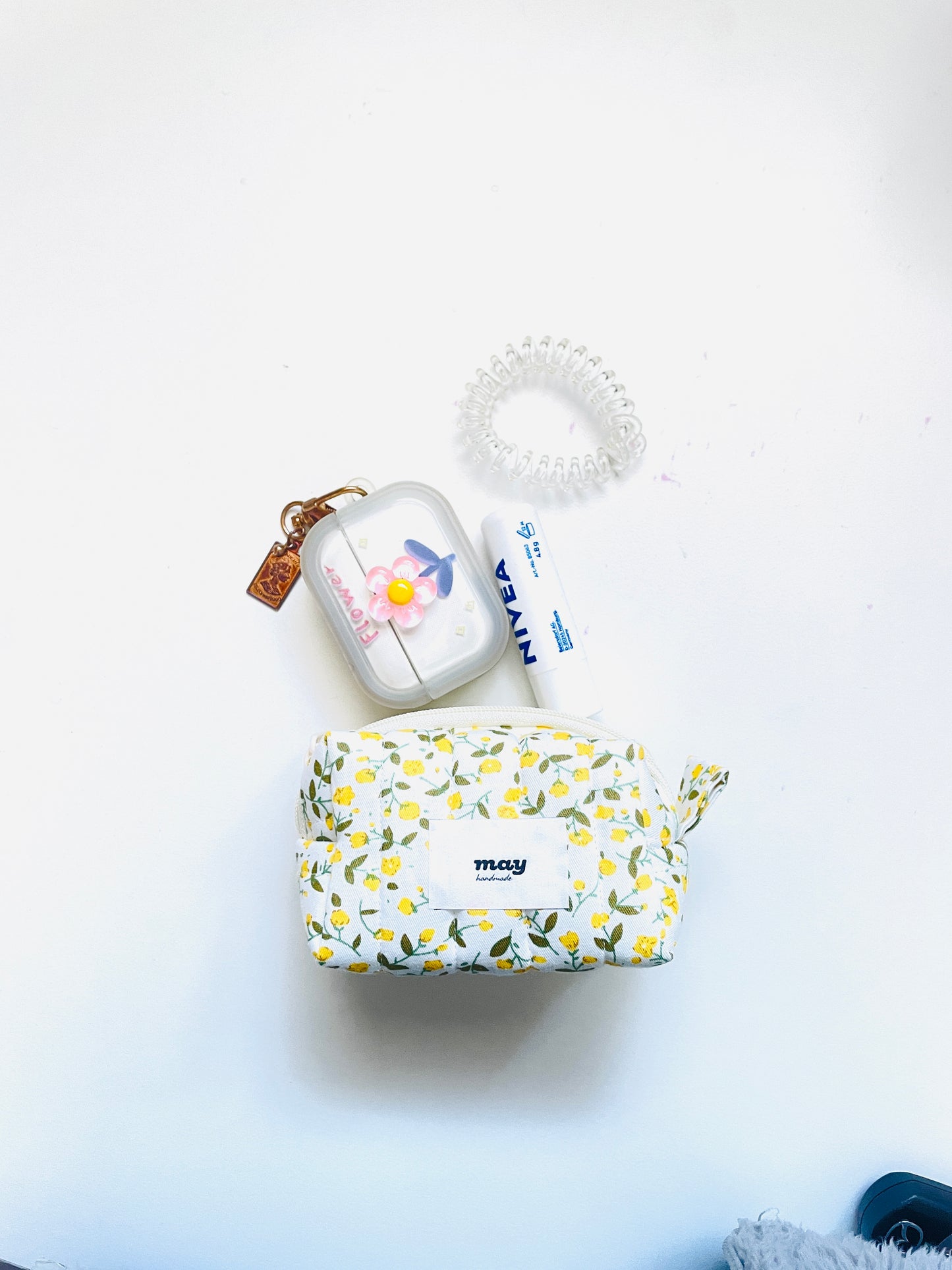 MINI BOX POUCH -YELLOW DAISY DOT