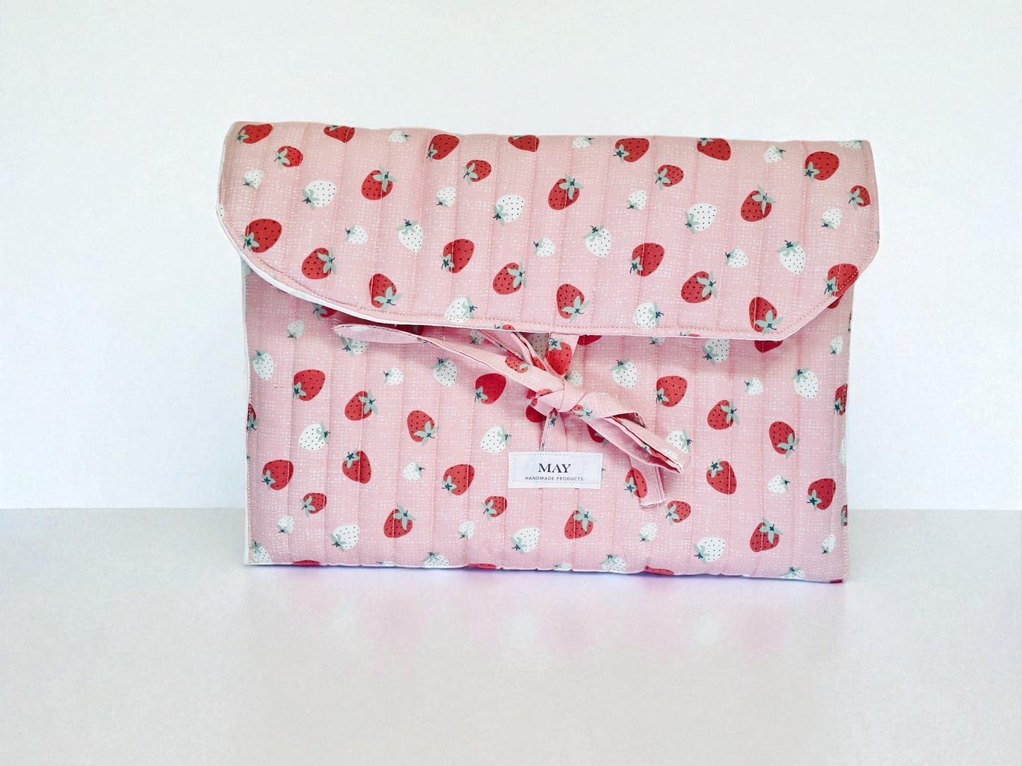 MAUREEN STAW LAPTOP SLEEVE