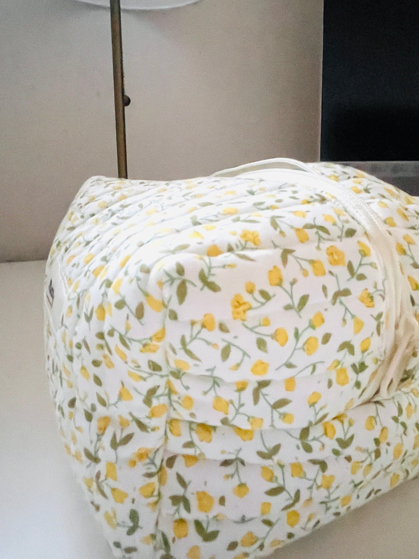 may YELLOW DAISY DOT