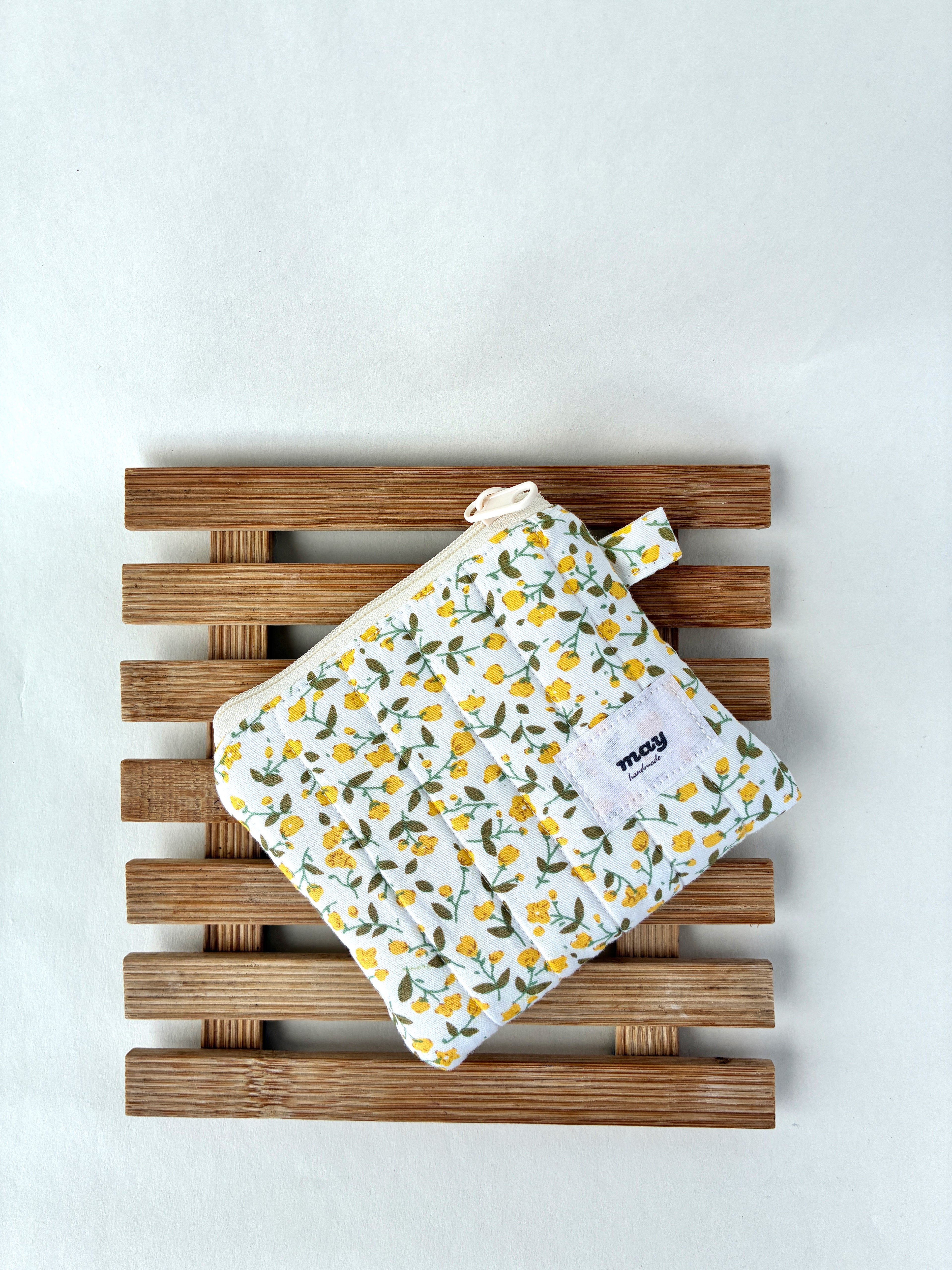 may zipper pouch 01